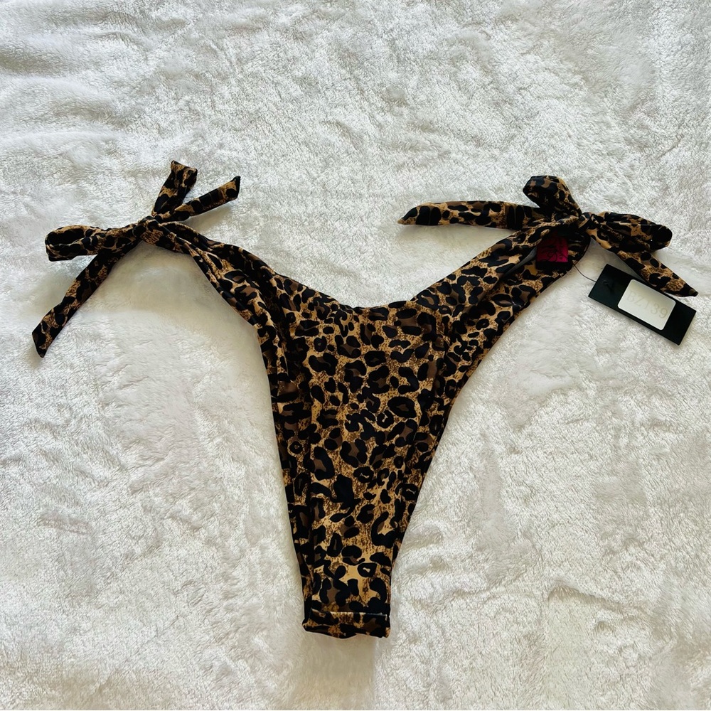 NWT Hot Miami Styles Leopard Print Bikini Bottom, Size Small